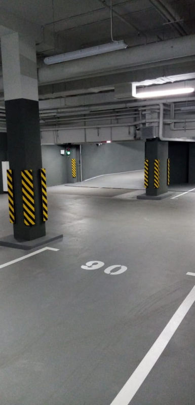 Стеновые демпферы из вспененного полиэтилена для защиты колонн на подземном паркинге ЖК «Огни» г. Москва
